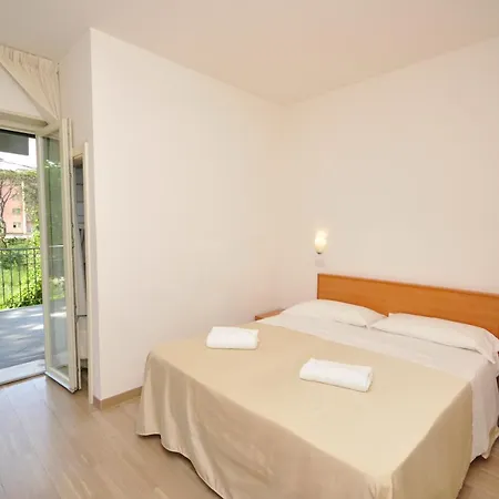 Airone 3* Marina di Pietrasanta