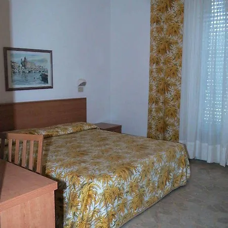 Airone 3* Marina di Pietrasanta