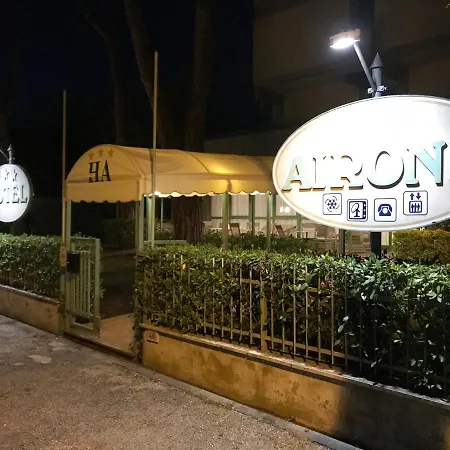 Airone Отель